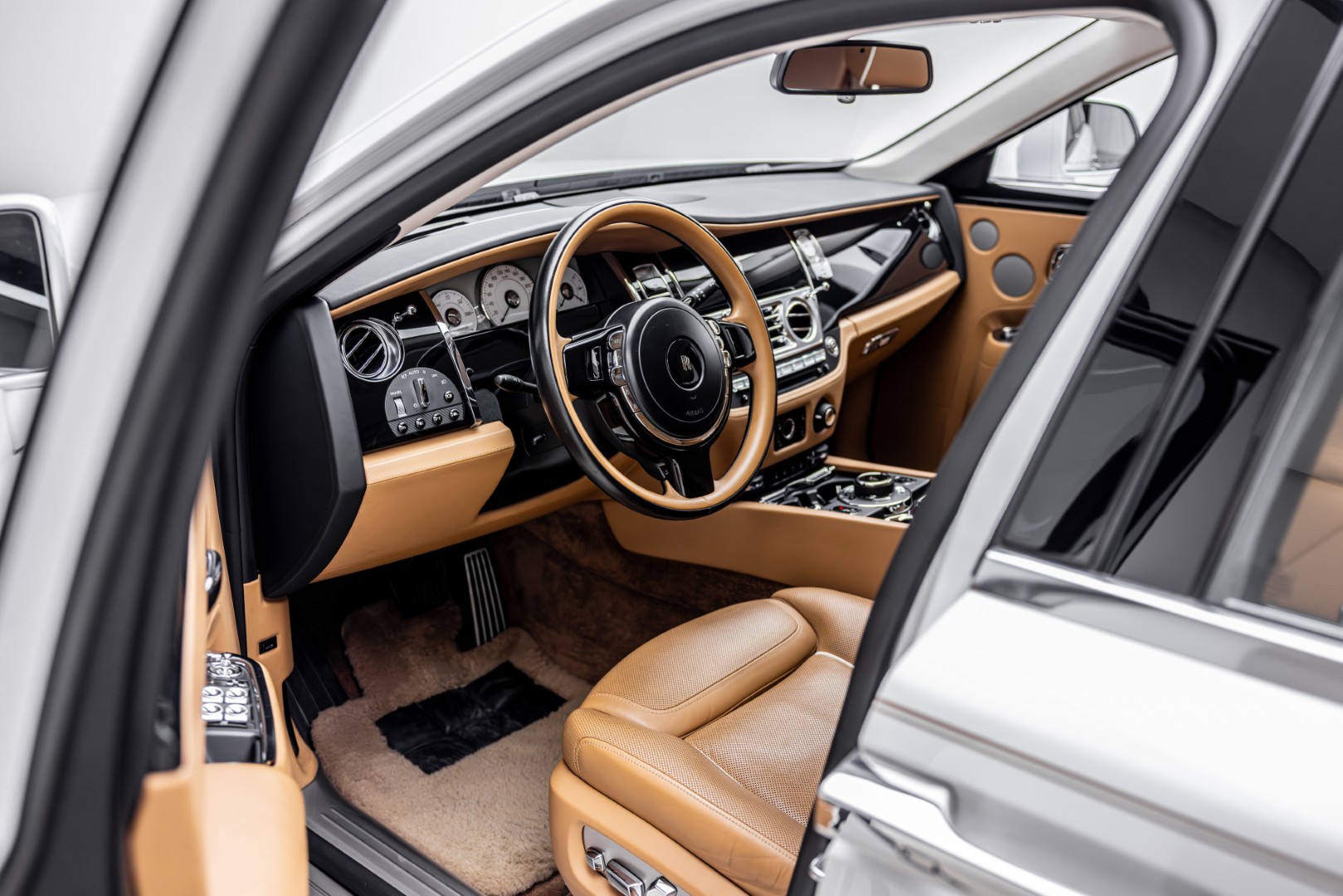 2019 ROLLS ROYCE GHOST DEALER WARRANTY SERVICES